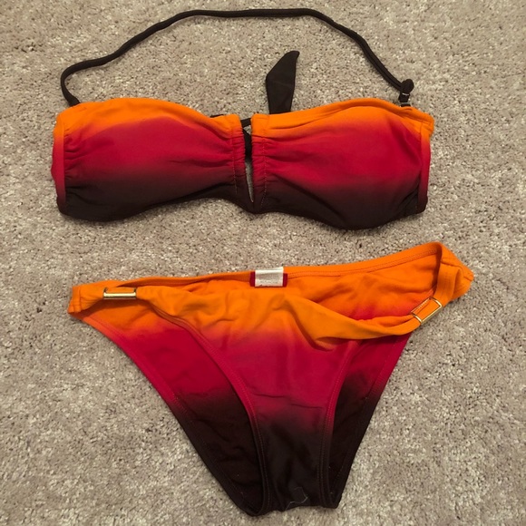Hot Kiss Other - Bikini top L bottom M